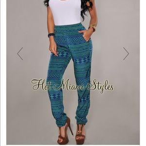 NWT Royal Blue-Green Printed Slim Pants